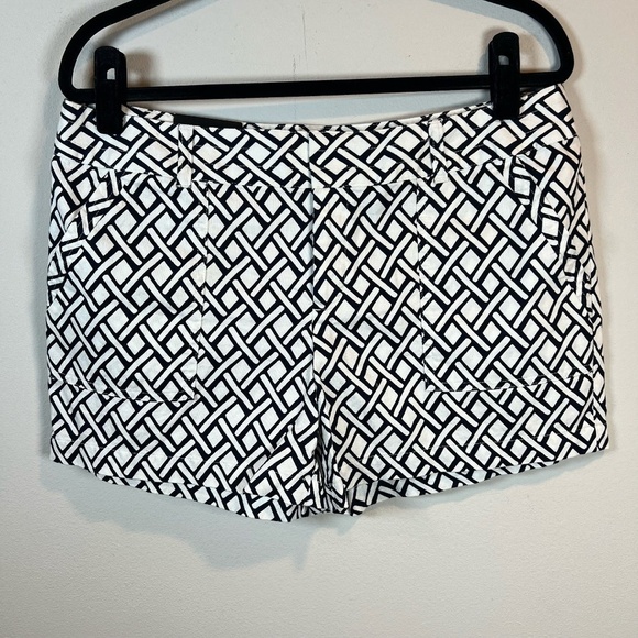 Banana Republic Pants - Banana Republic 4.5" Cotton Geometric Print Shorts Black White Coastal NEW Sz 12